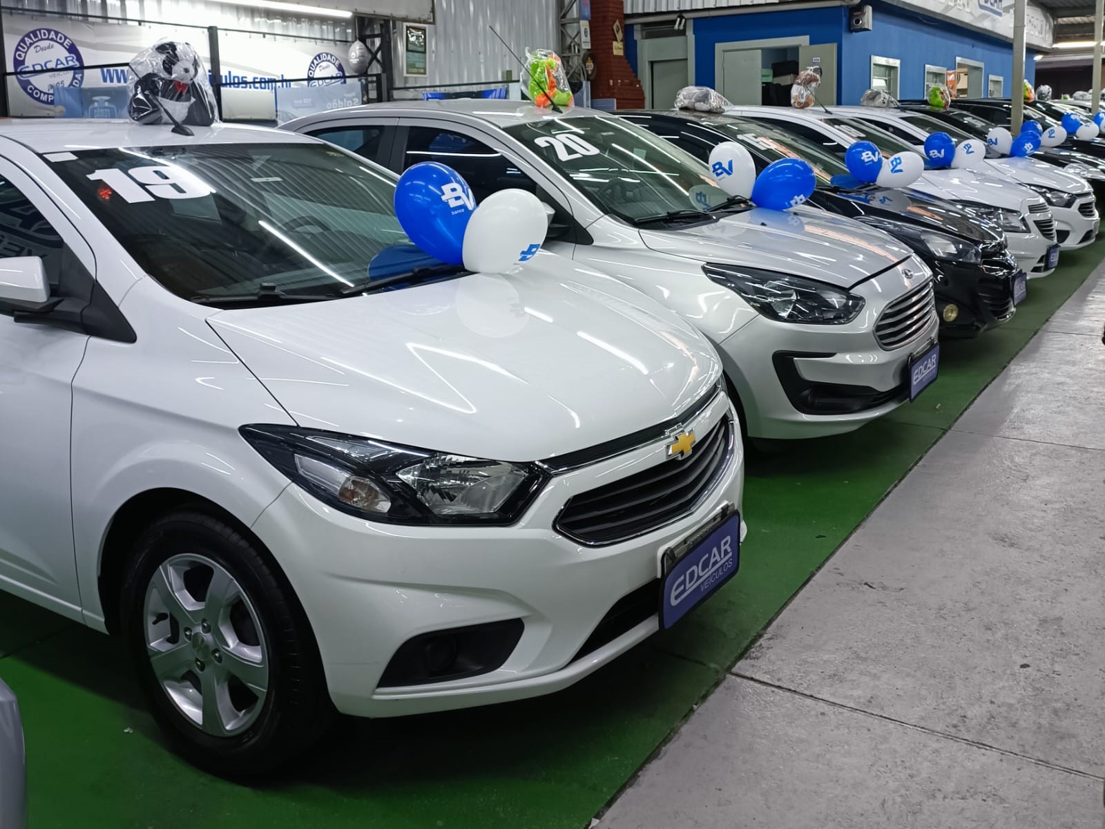 Edcar Veículos